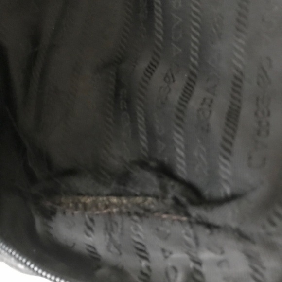 Authentic PRADA Tessuto bag - NO OFFERS ACCEPTED - Picture 5 of 8